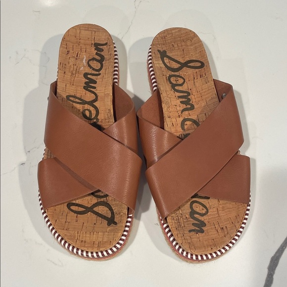 Sam Edelman Tan Cross Strap Sandals - Picture 1 of 10